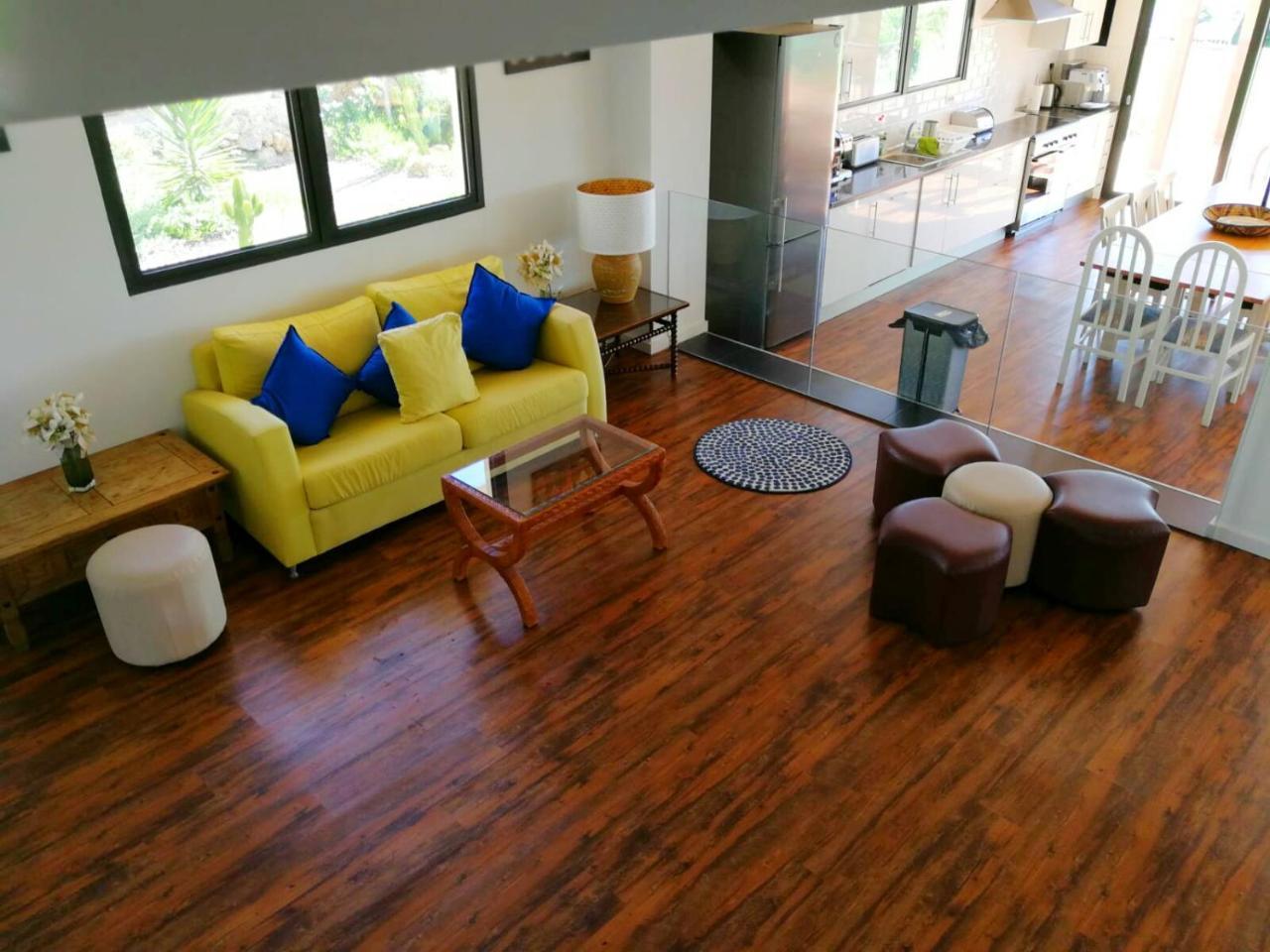 Вилла Casa Zoe Арона Экстерьер фото